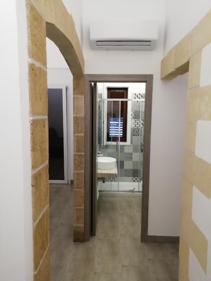 쿠스토나치 Dove Sorge Il Sole B&B 외부 사진